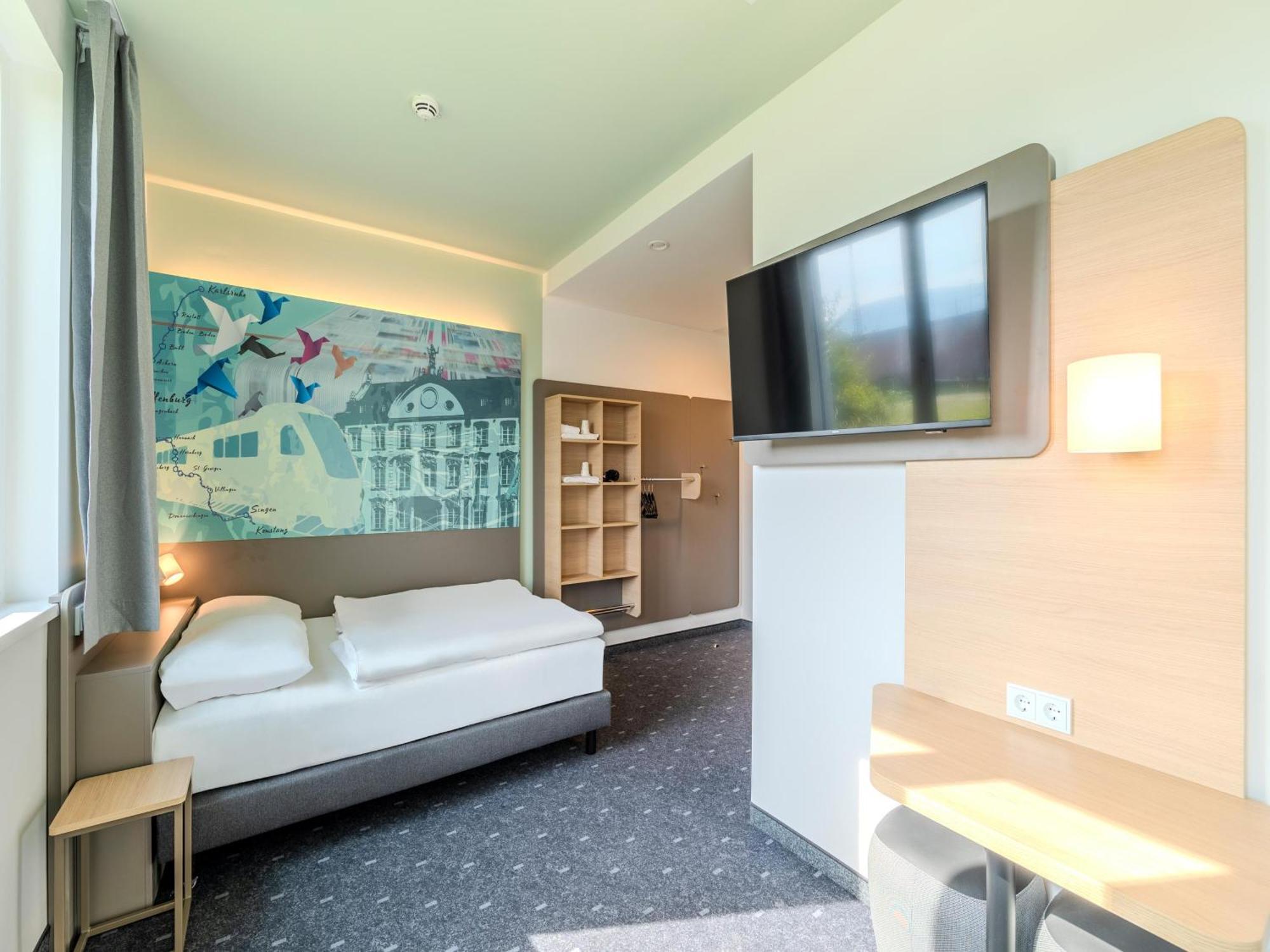B&B Hotel Offenburg-Hbf Εξωτερικό φωτογραφία
