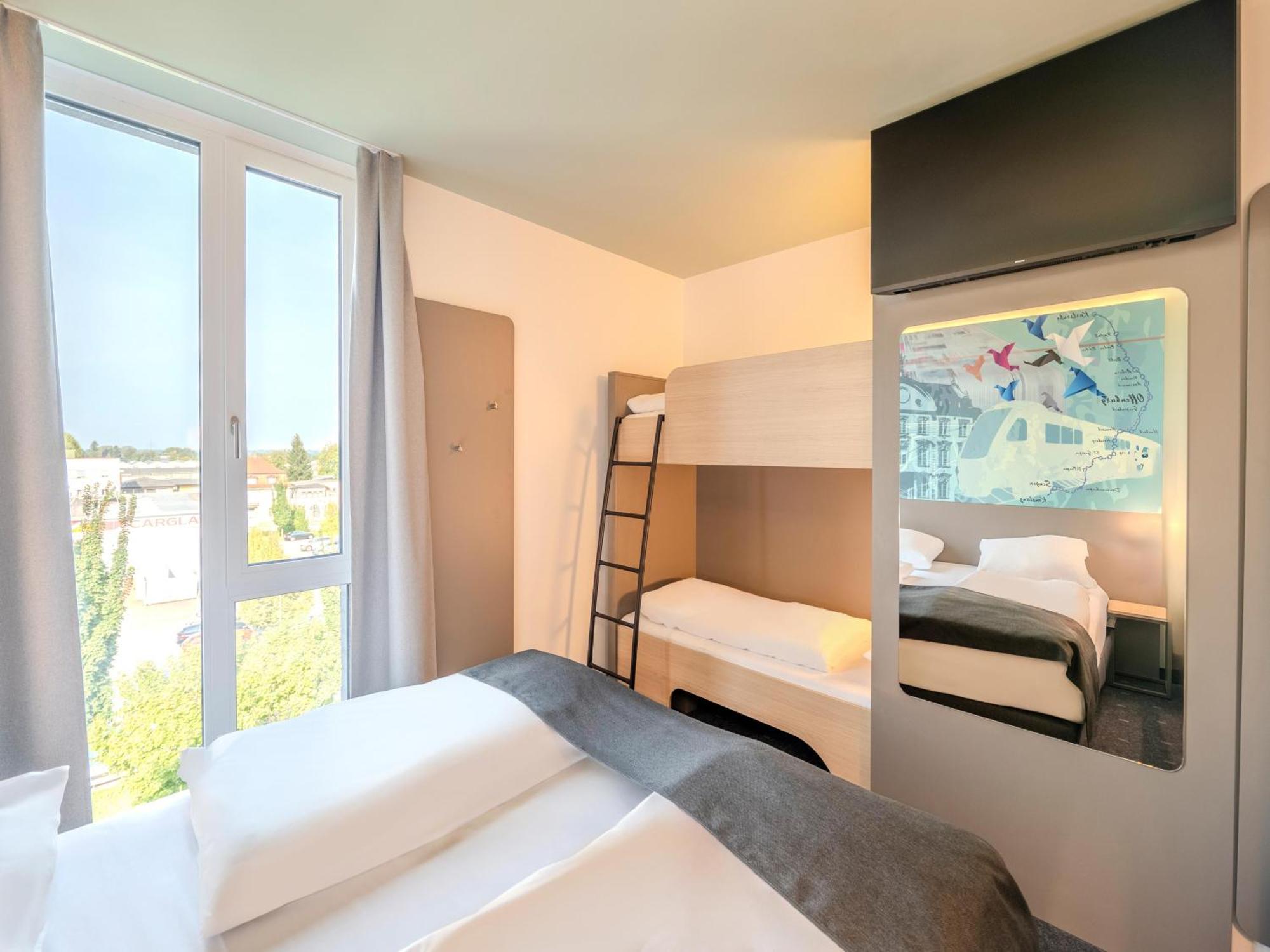 B&B Hotel Offenburg-Hbf Εξωτερικό φωτογραφία