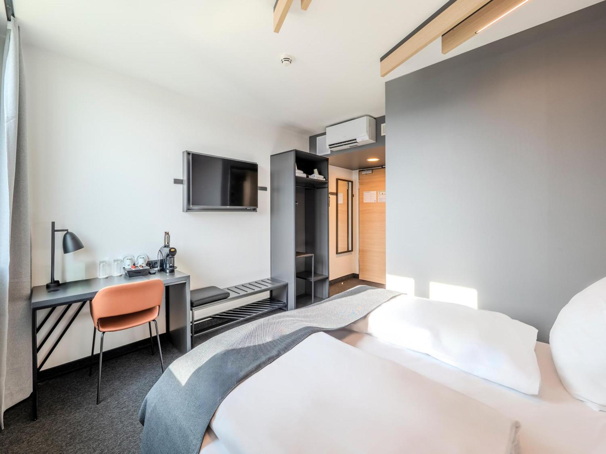 B&B Hotel Offenburg-Hbf Εξωτερικό φωτογραφία